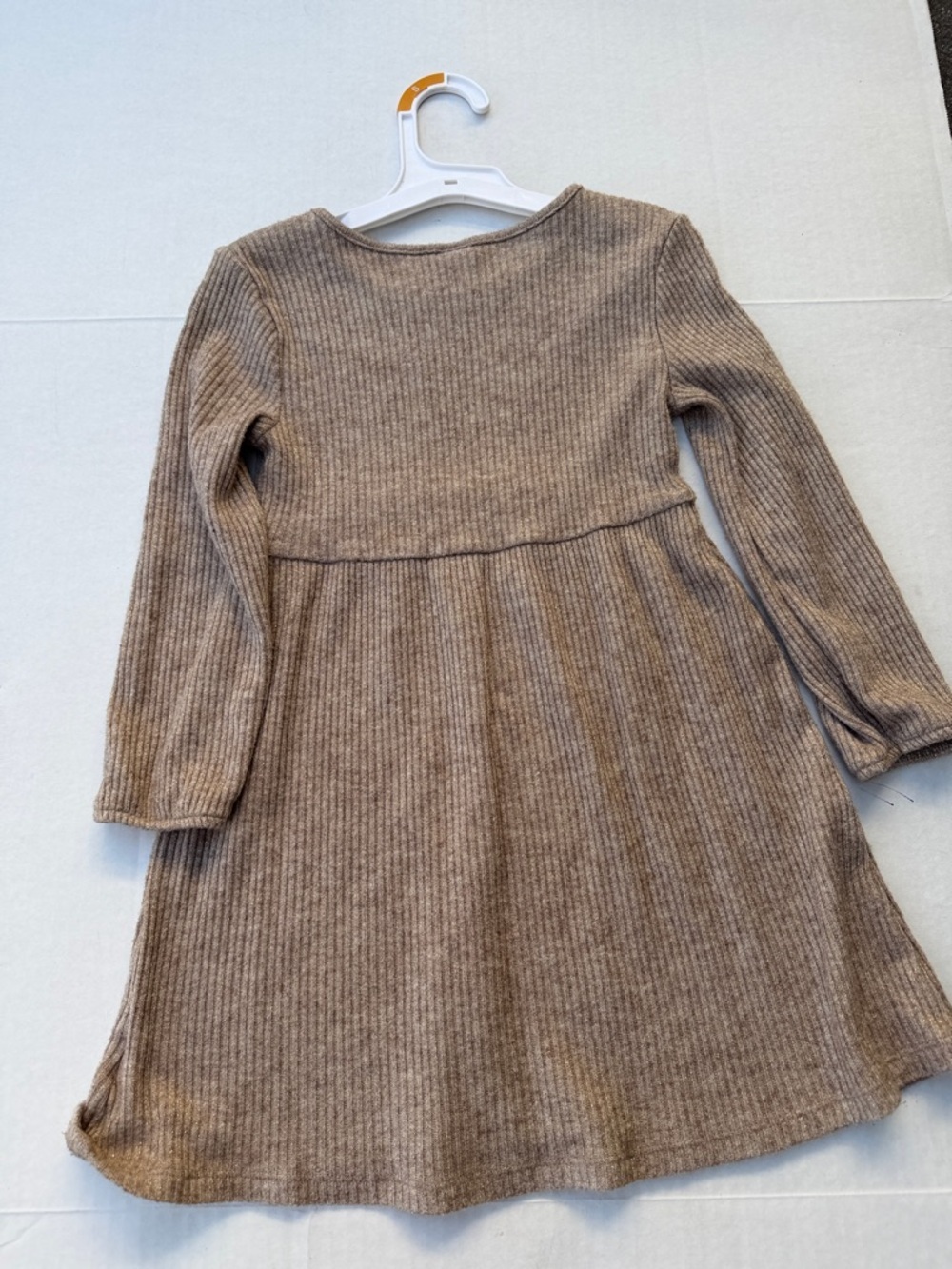 Old Navy Ribbed Knit Long-Sleeve Dress - Taupe - Picture 6 of 6